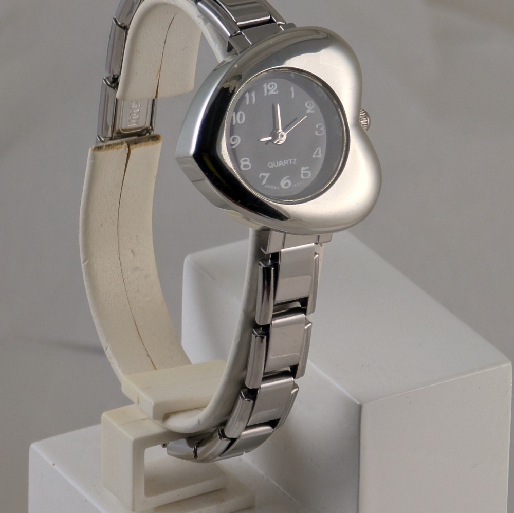 UBERRY STAINLESS STEEL ITALIAN CHARM WATCh BRACELET/9MM/ SILVER/ BRAND NEW